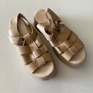NWOB Pilcro Anthropologie Fisherman Platform Beige Leather Sandals Sz 40